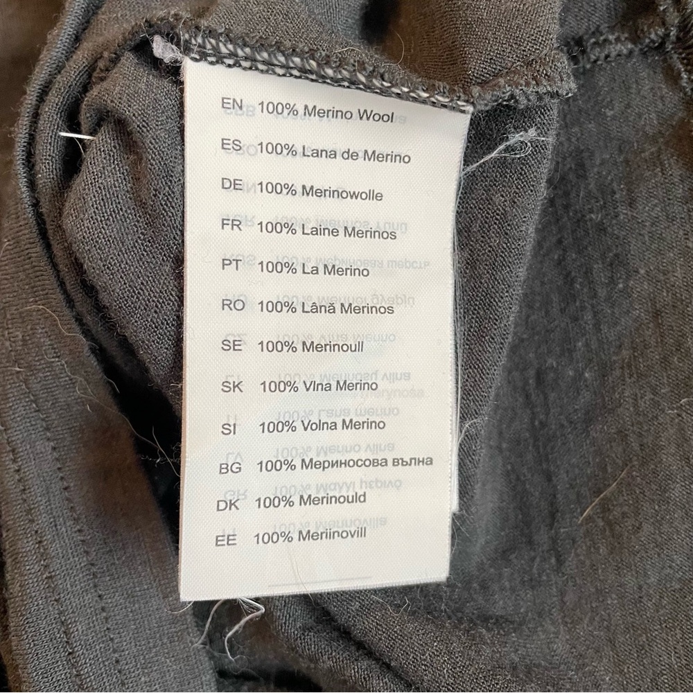 Helly Hansen 100% wool baselayer LS tee - Picture 4 of 9